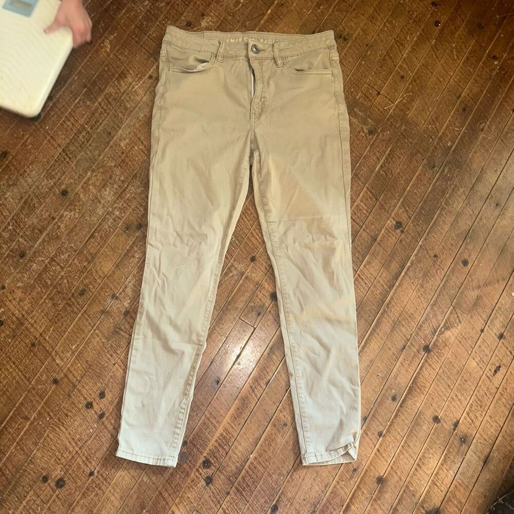 American Eagle tan high rise stretchy 8 short jeggings